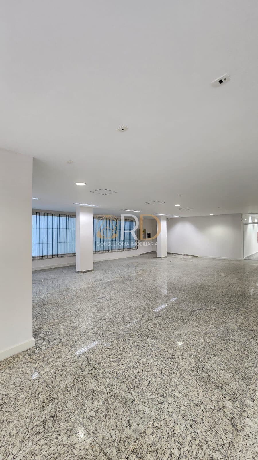 Loja Ponto Comercial em Centro, Cabo Frio/RJ