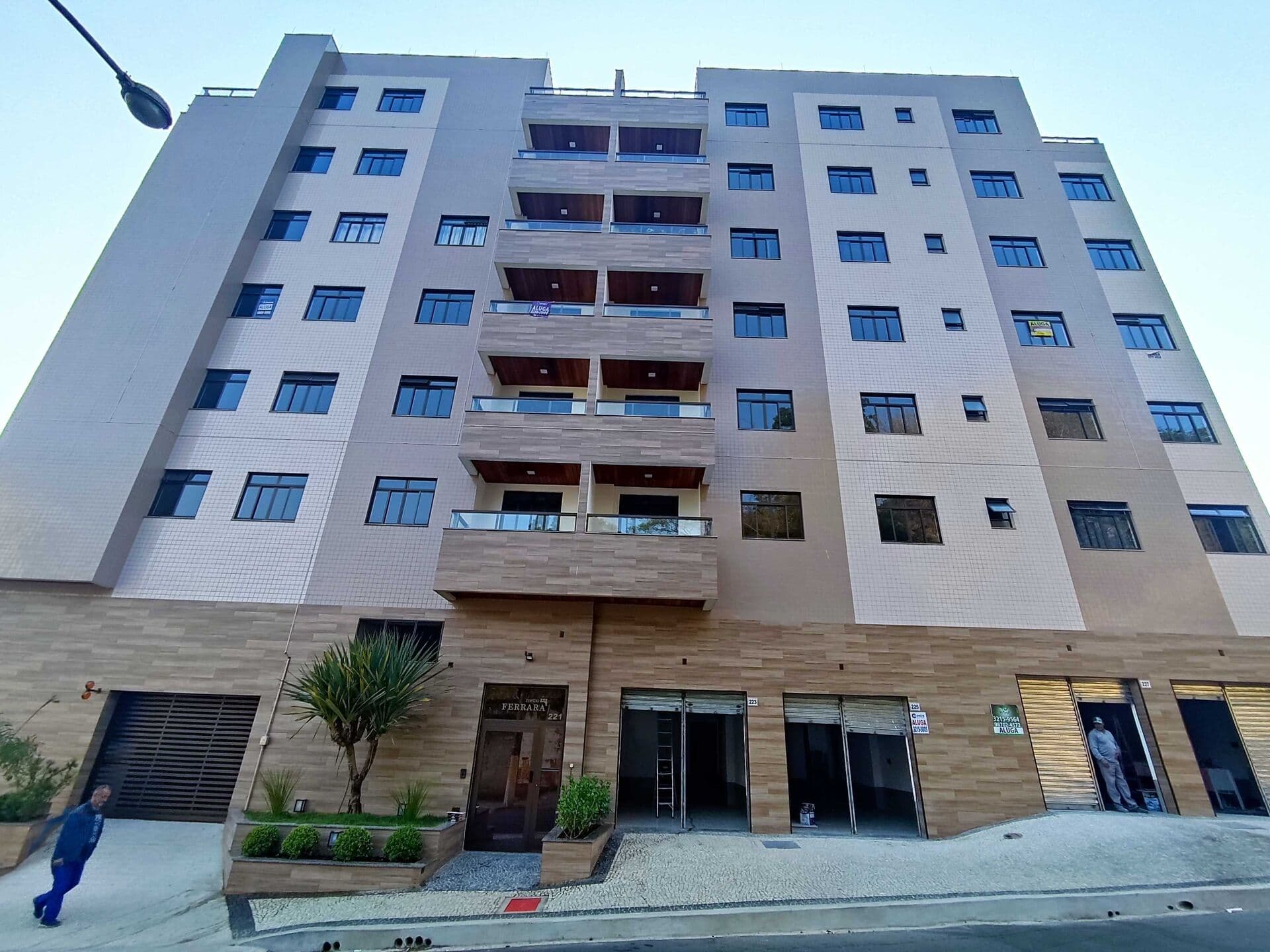 Cobertura 4 suítes, uma linda área gourmet no Bairro São Mateus por R$879.000,00