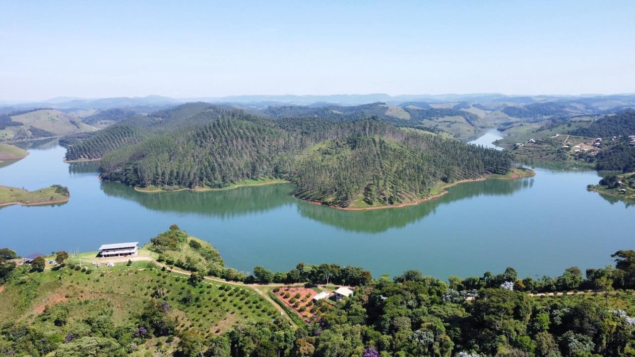 Casa Incrível - Represa Chapéu D'uvas