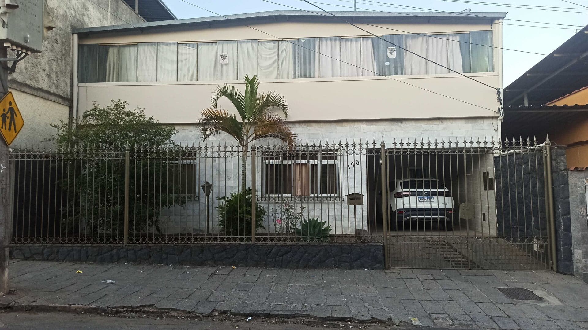 Casa linear com vista privilegiada no parque guarani , Juiz de Fora/MG