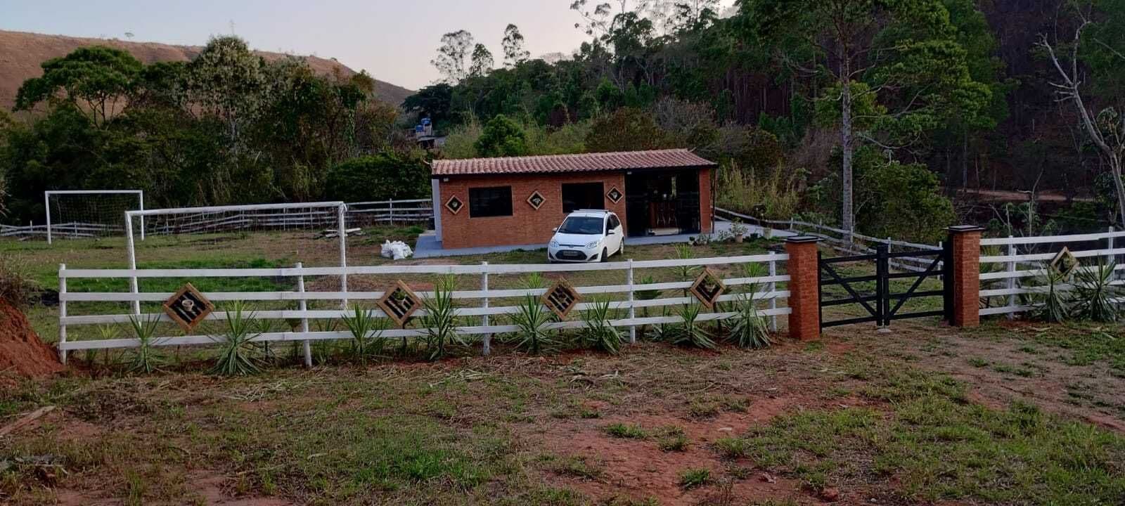Granja em Santa Cruz, Juiz de Fora/MG
