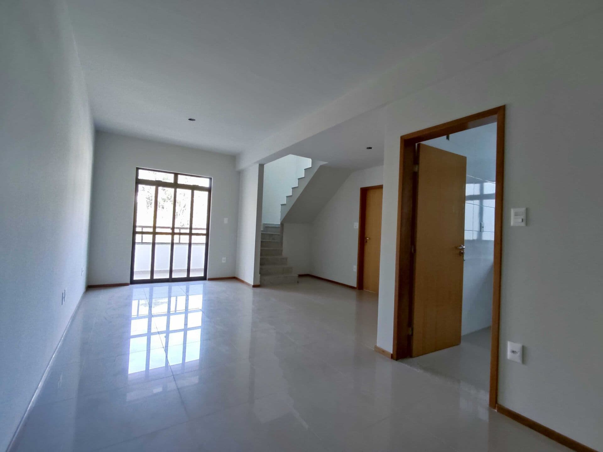 Cobertura 3 suítes, uma linda área gourmet no Bairro São Mateus por R$829.000,00