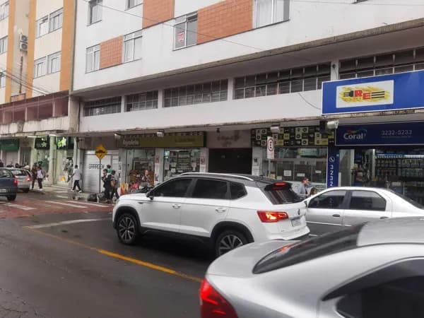 Apartamento no São Mateus com muita praticidade