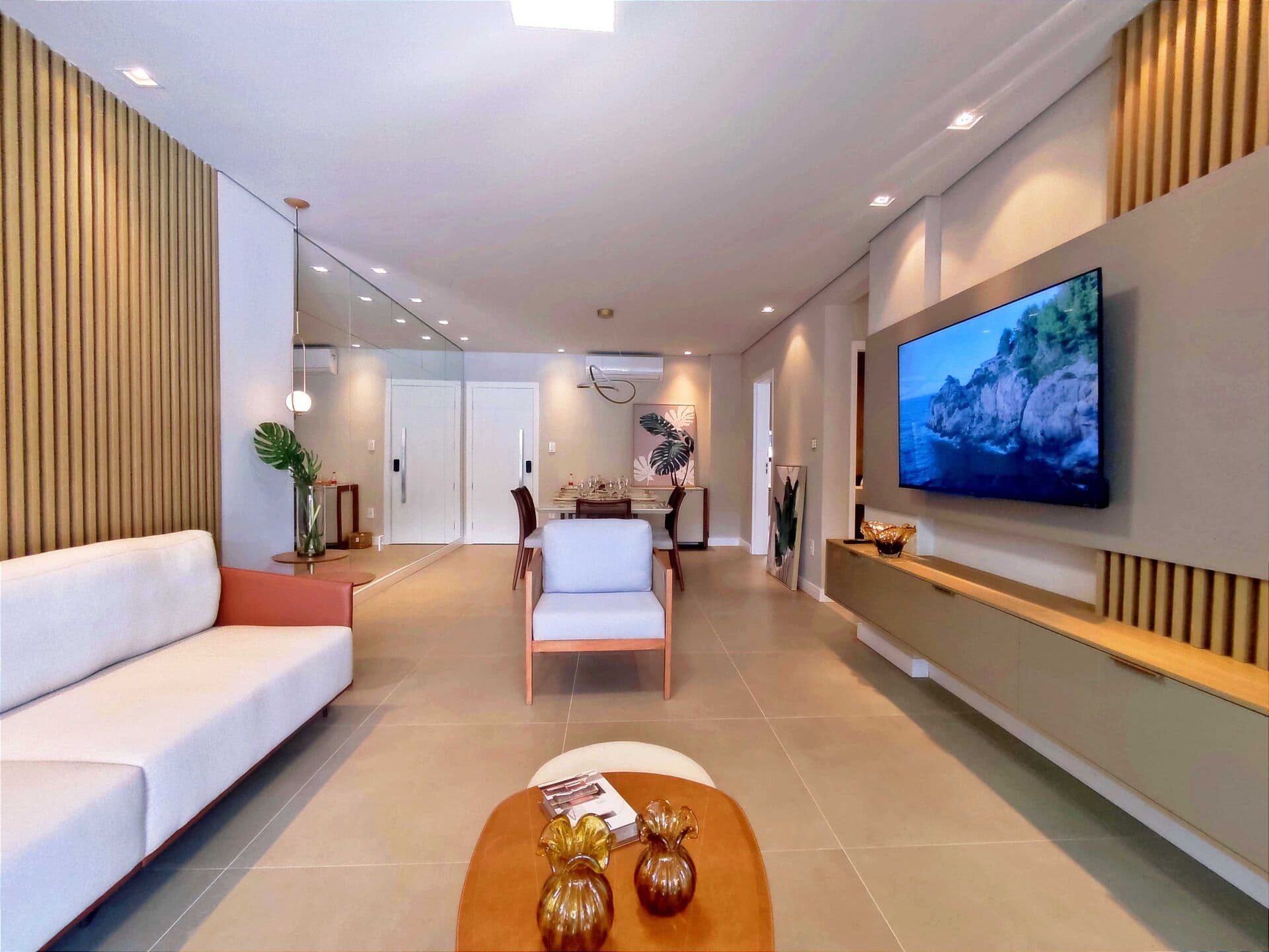 Apartamento 2 suites de 89m² no bairro São Mateus por R$759.057,10