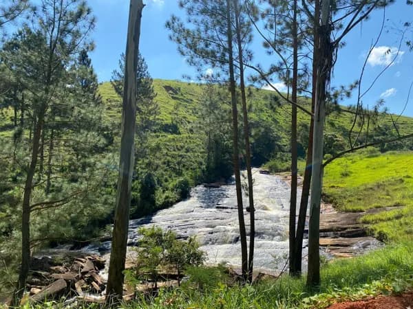 Lote na cachoeira
