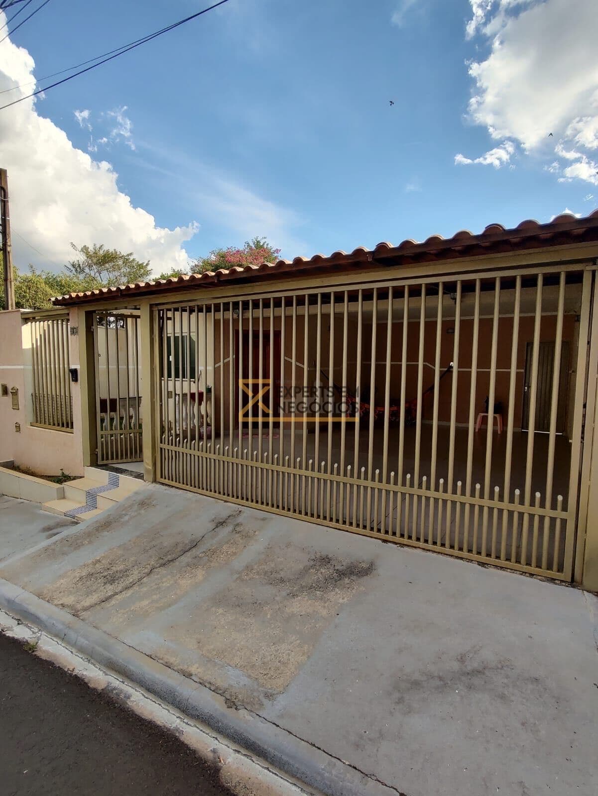 Casa em Parque Fehr, São Carlos/SP