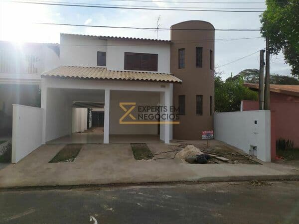 Casa de Condomínio em São Carlos - Residencial Parati