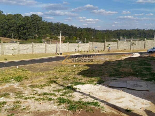 Lote/Terreno em São Carlos - Condomínio Village São Carlos IV