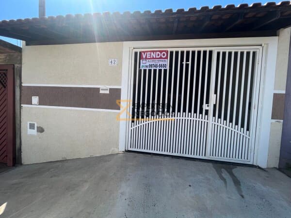 Casa em São Carlos - Jardim Medeiros
