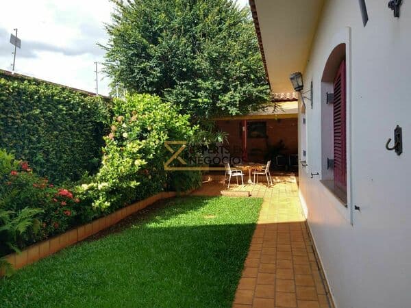 Casa em São Carlos - Vila Elizabeth