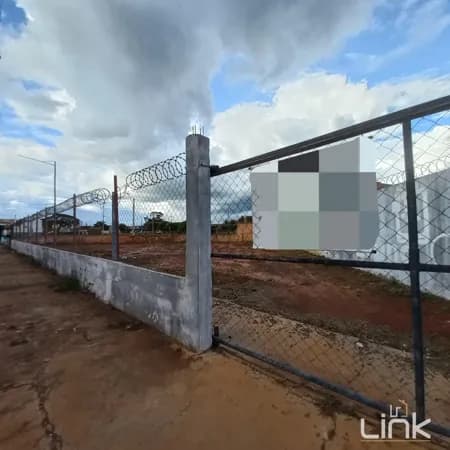 Terreno à Venda Medindo 295 m2.