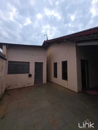Casa à Venda no Bairro Derby Clube - Barretos(