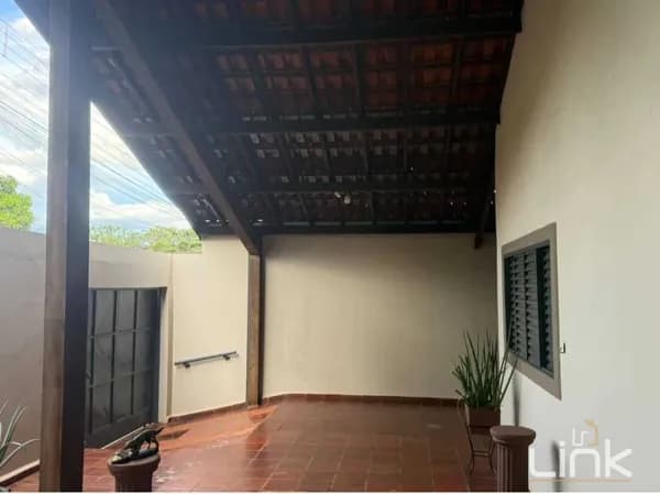 Casa à Venda no Bairro Cristiano de Carvalho - Barretos/SP