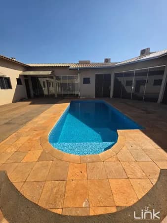 Casa Linear (casa de festa)