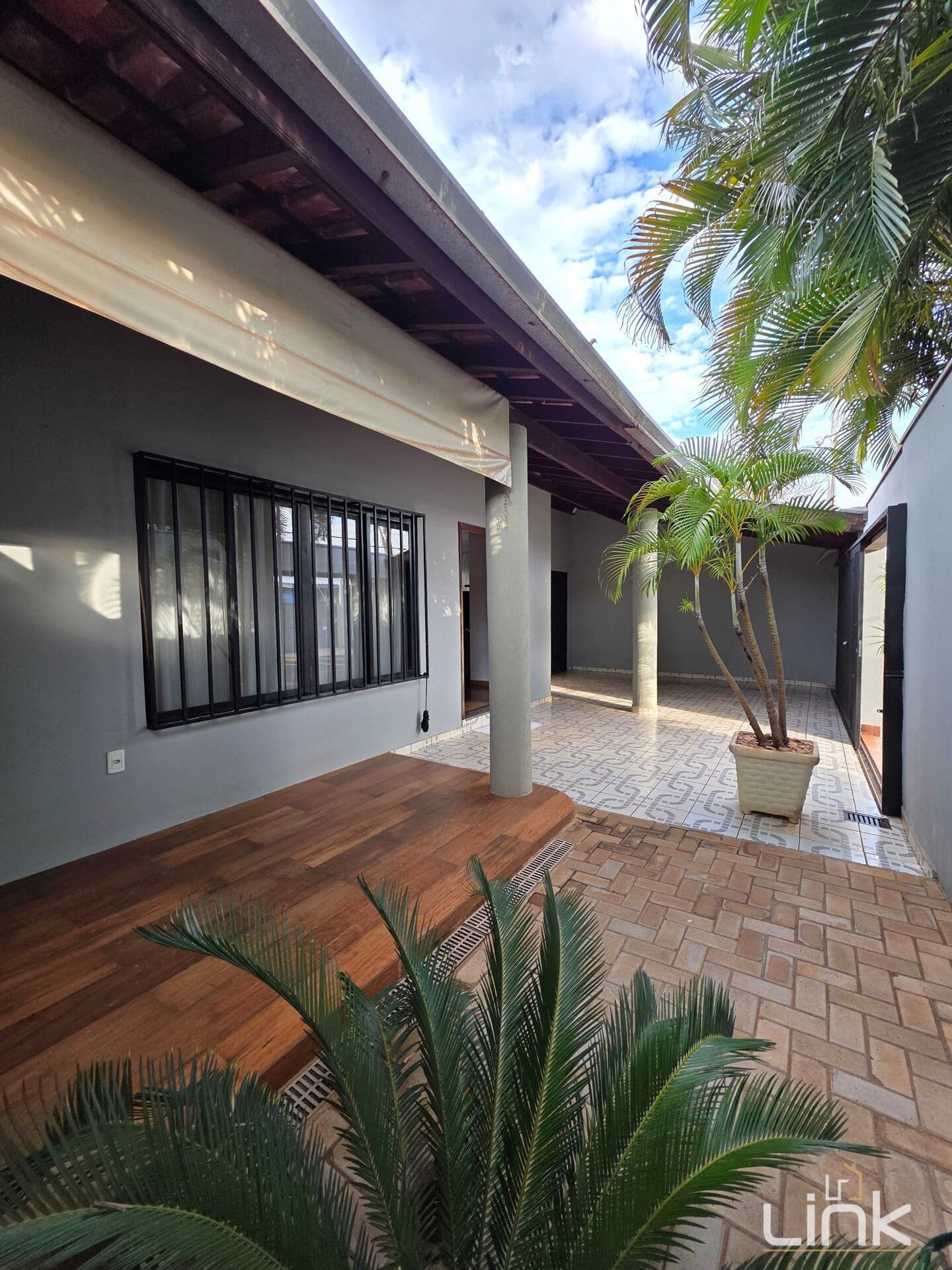 Casa à Venda no Bairro Jardim Alvorada - Barretos/SP