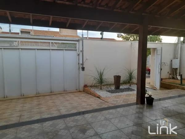 Casa à Venda no Bairro Residencial Jockey Club - Barretos/SP