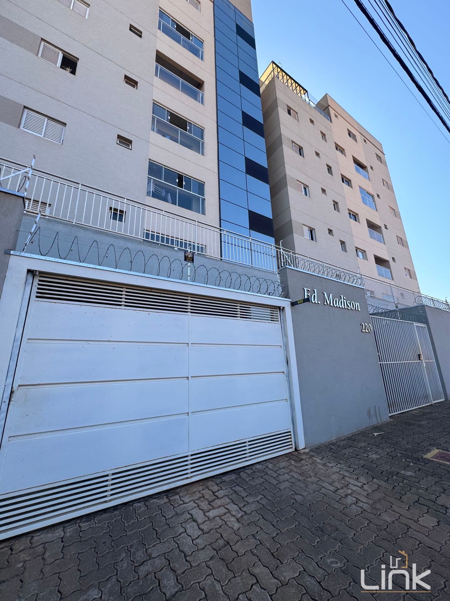 🏡 Apartamento dos Seus Sonhos no Jardim Universitário, Barretos! 🏡