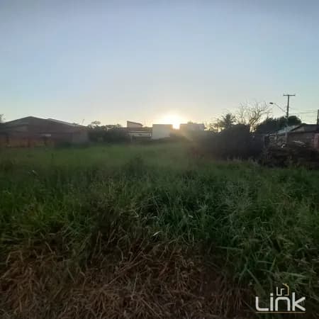 🌟 Oportunidade Imperdível: Terrenos Planos de 250m² Prontos para Construir!