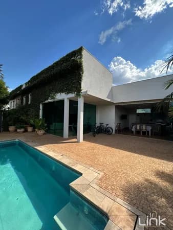Casa Alto Padrão à Venda