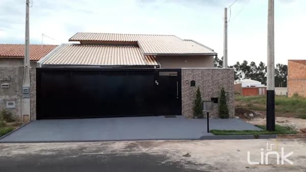 Casa Alto Padrão à Venda