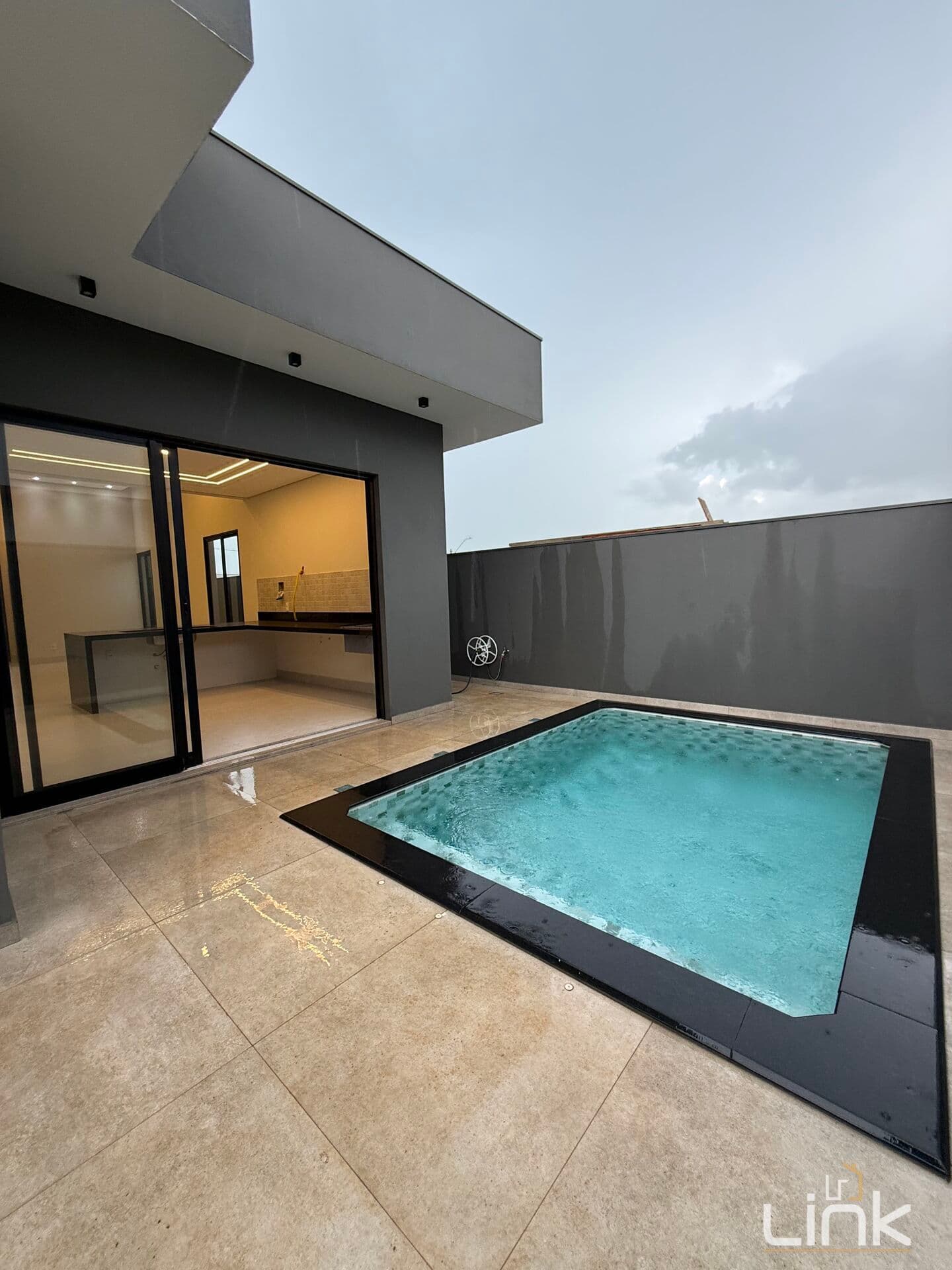 ✨ Sua nova casa dos sonhos no Condomínio Fechado Tamboré ✨
