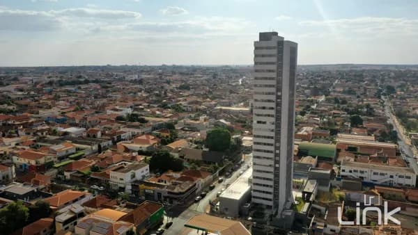🏢✨ Apartamento dos sonhos no Edifício Vanessa - Barretos✨🏢