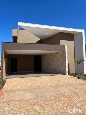 Casa Nova em Condominio Fechado