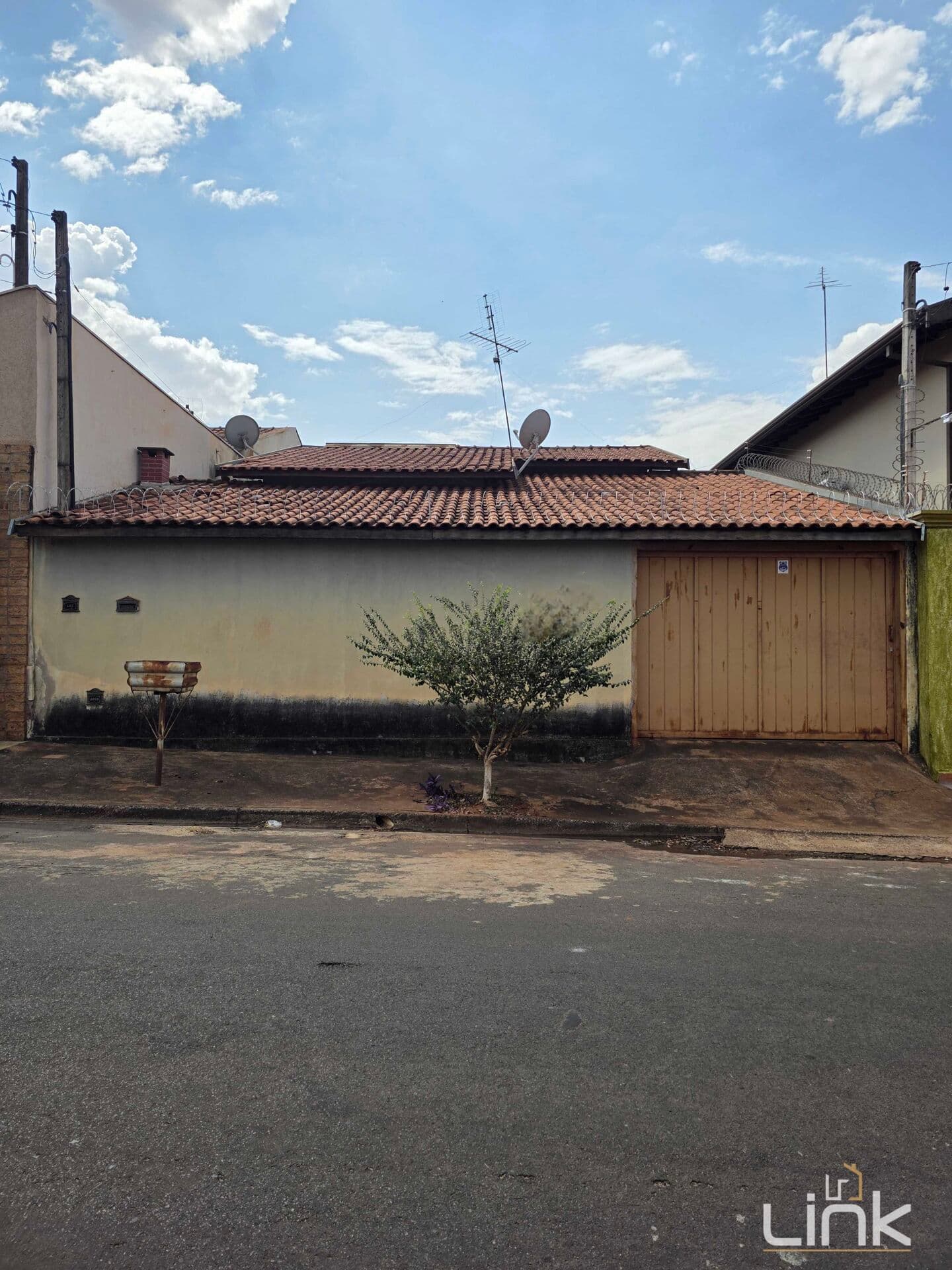 Casa à Venda no Bairro Jardim Residencial ETEMP - Barretos/SP