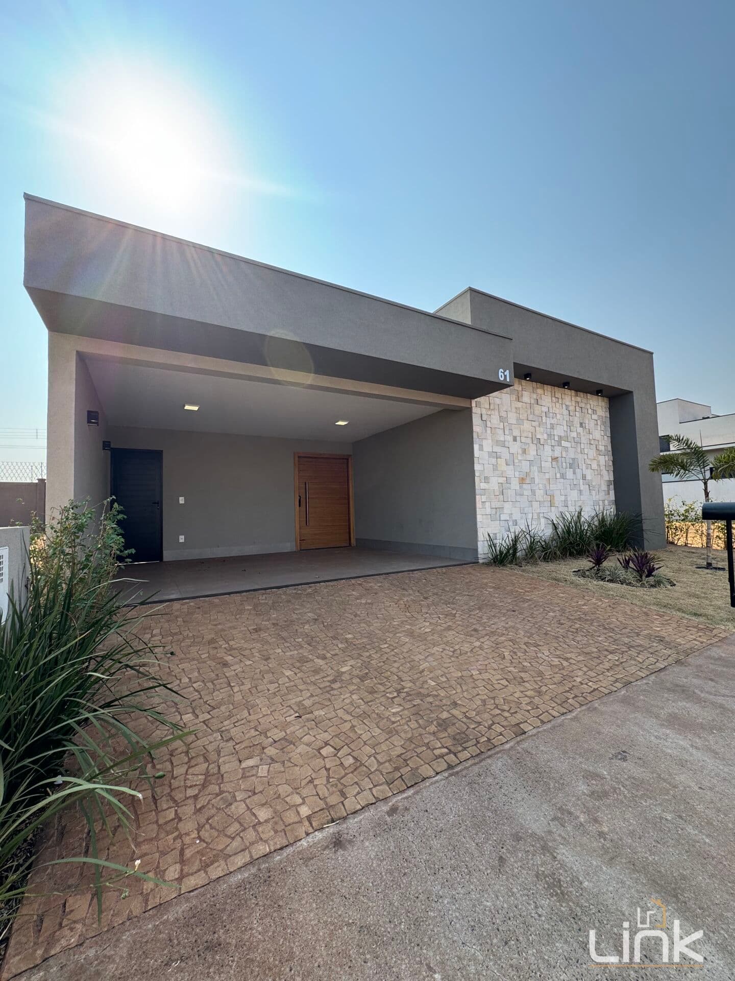 🏡✨ Casa NOVA em Condomínio Fechado – Sofisticação e Conforto 🌟