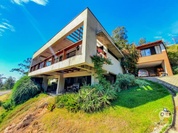 Casa em Condomínio de Luxo - Ecovillage Urban Resort - 3 dorm c/3 Suítes
