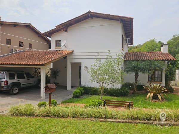 Casa no Condomínio Cantegril - 4 dormitórios - Espaço Gourmet e Spa