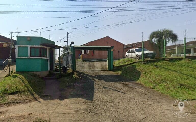 Casa em Condomínio Vivendas da Colina II - 2 dorm c/Vaga própria