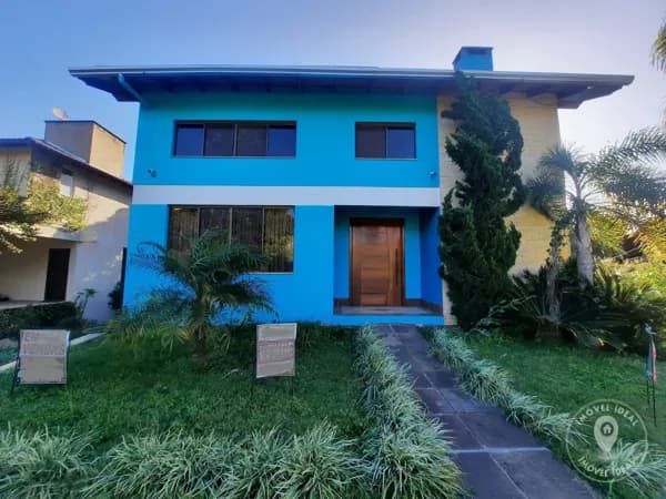 Casa no Condomínio Condado de Castalla - 4 dorm, sendo 3 suítes