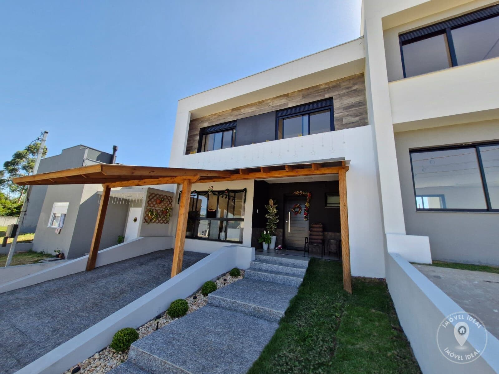 Casa em Condomínio- Viamão/RS