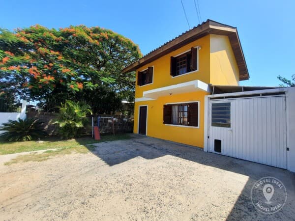 Sobrado Excelente - Amplo Terreno - 2 Dorm c/1 Suíte