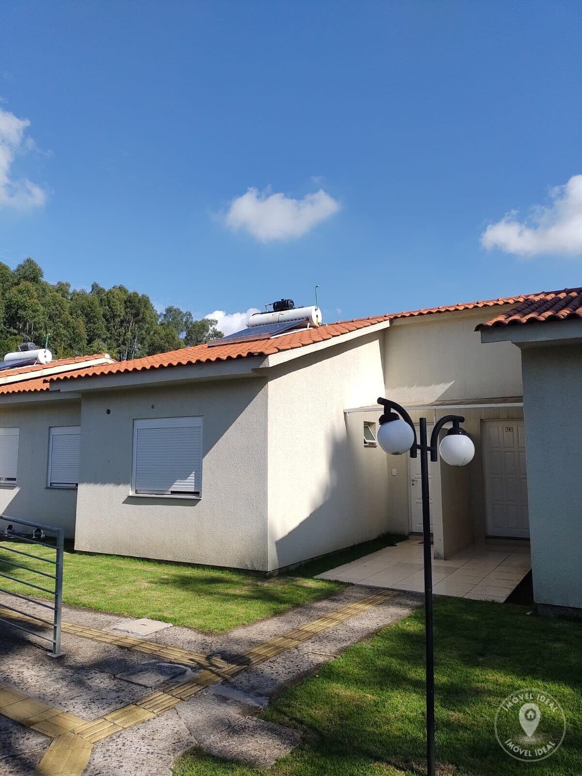 Casa no Condomínio San Sebastian - 2 dorm c/ Espaço Goumet e Pátio - São Lucas - Viamão/RS