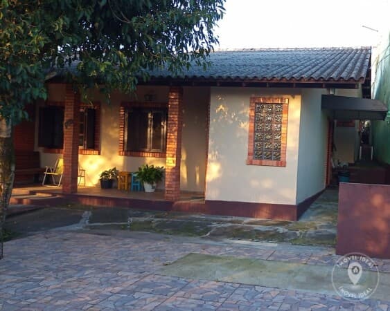 Casa de Alvenaria no Bairro Tarumã - 2 dorm. c/ 1 Suíte