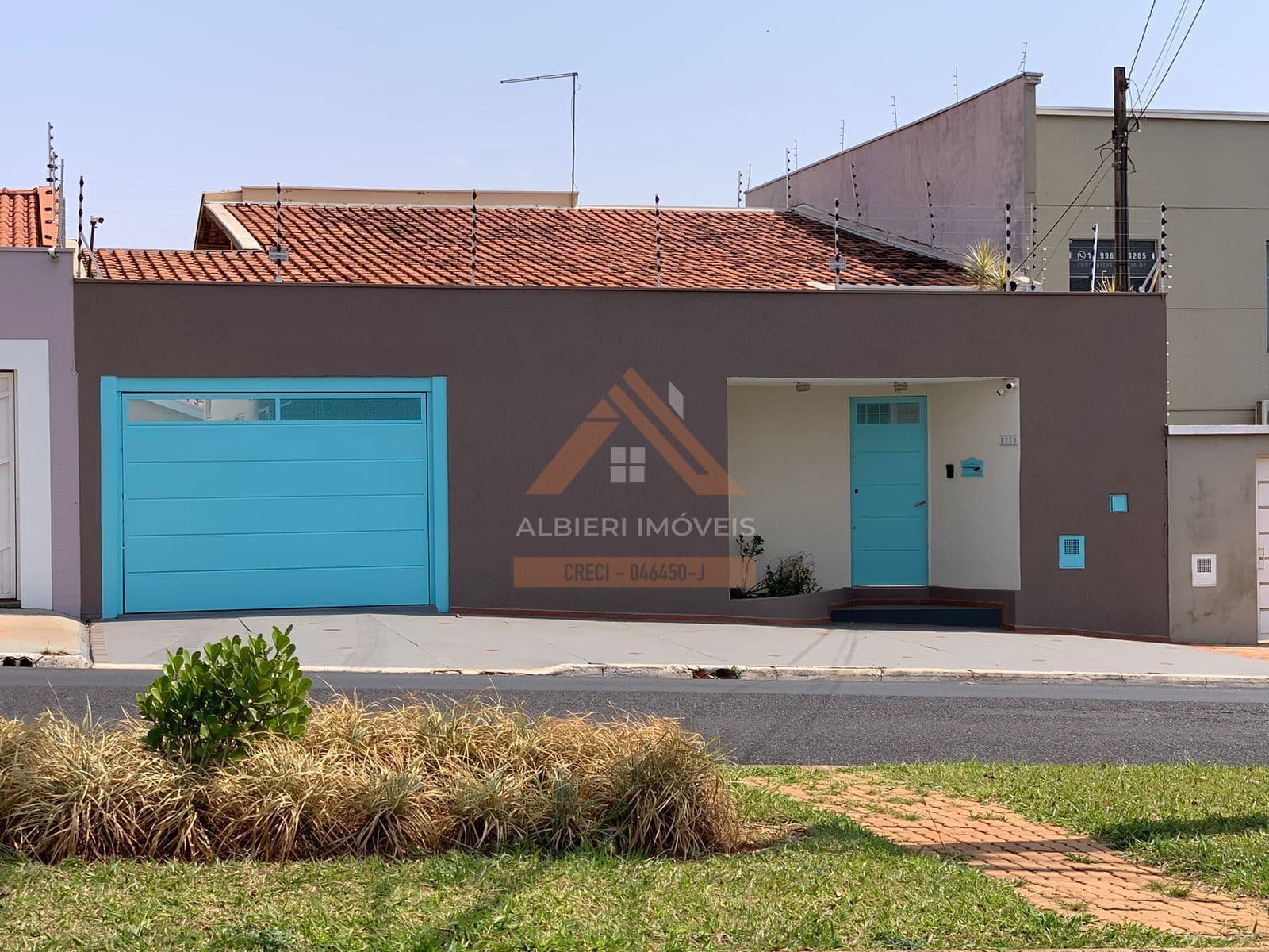 Casa Alto Padrão na Vila Harmonia na Avenida Napoleão Selmi Dei