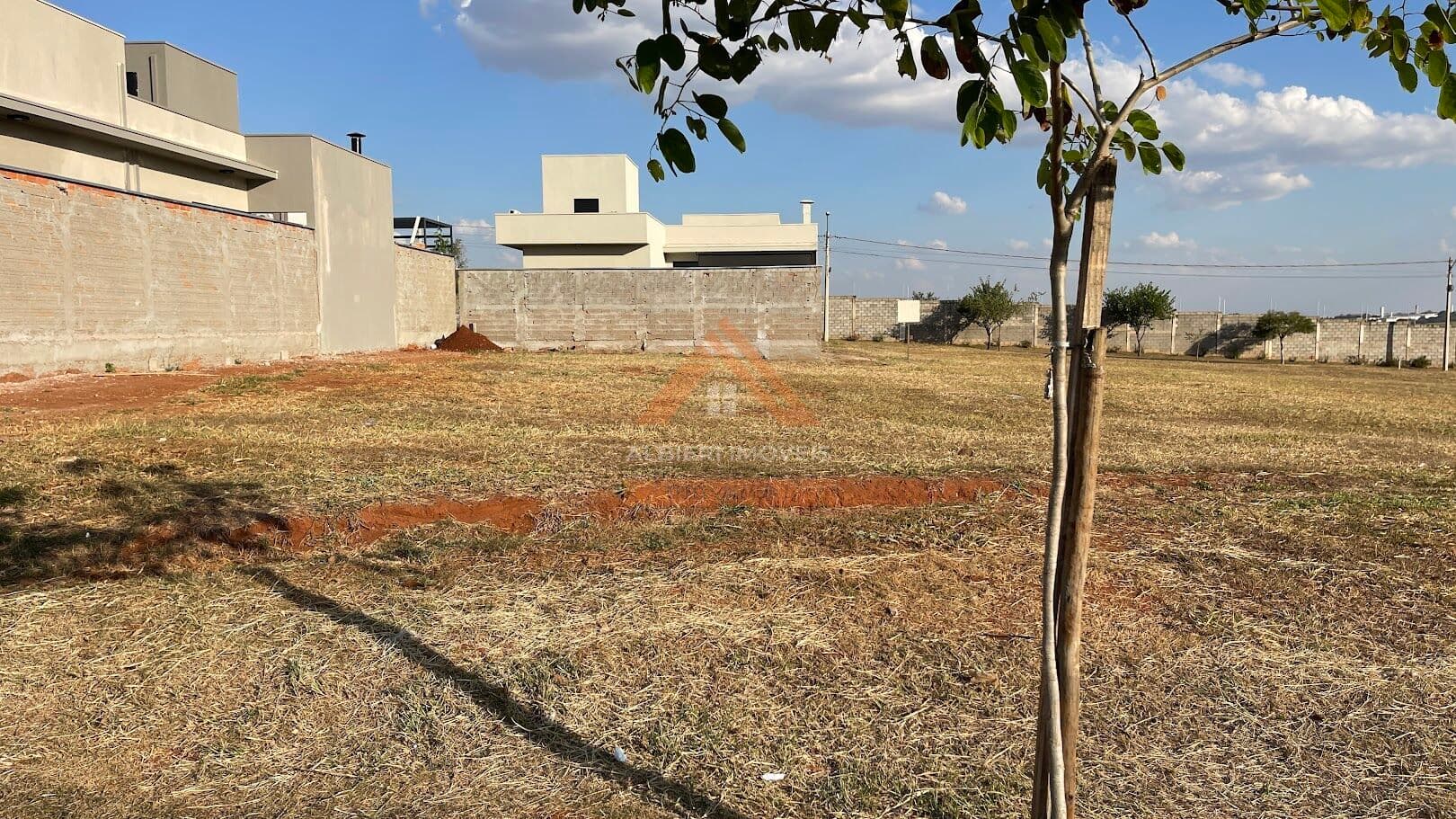 Terreno em Condomínio Volpi - Araraquara SP