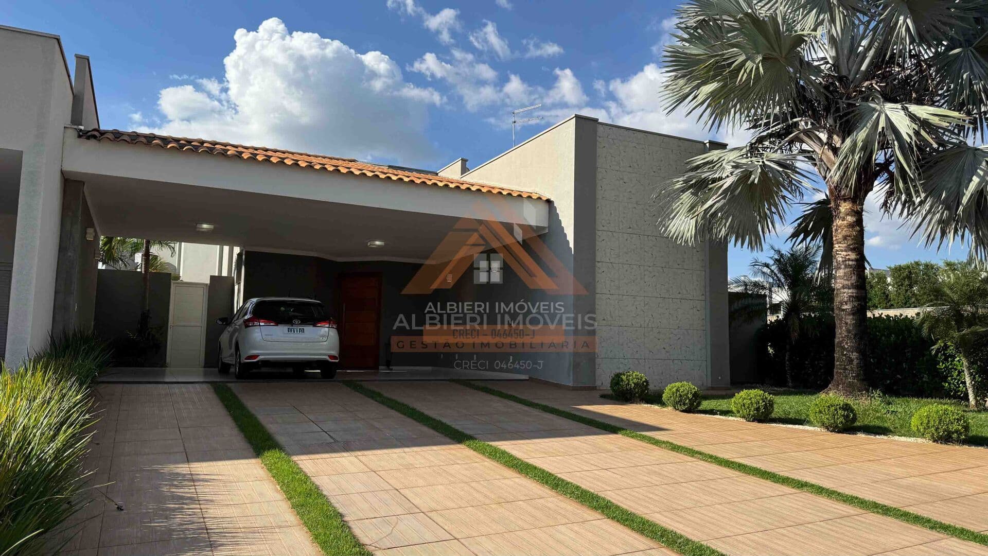 Casa de Alto Padrão à venda no Condomínio Magnólias I - Araraquara SP