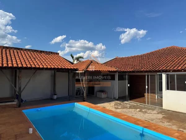 Casa Padrão à venda no Jd Santa Angelina - Araraquara SP
