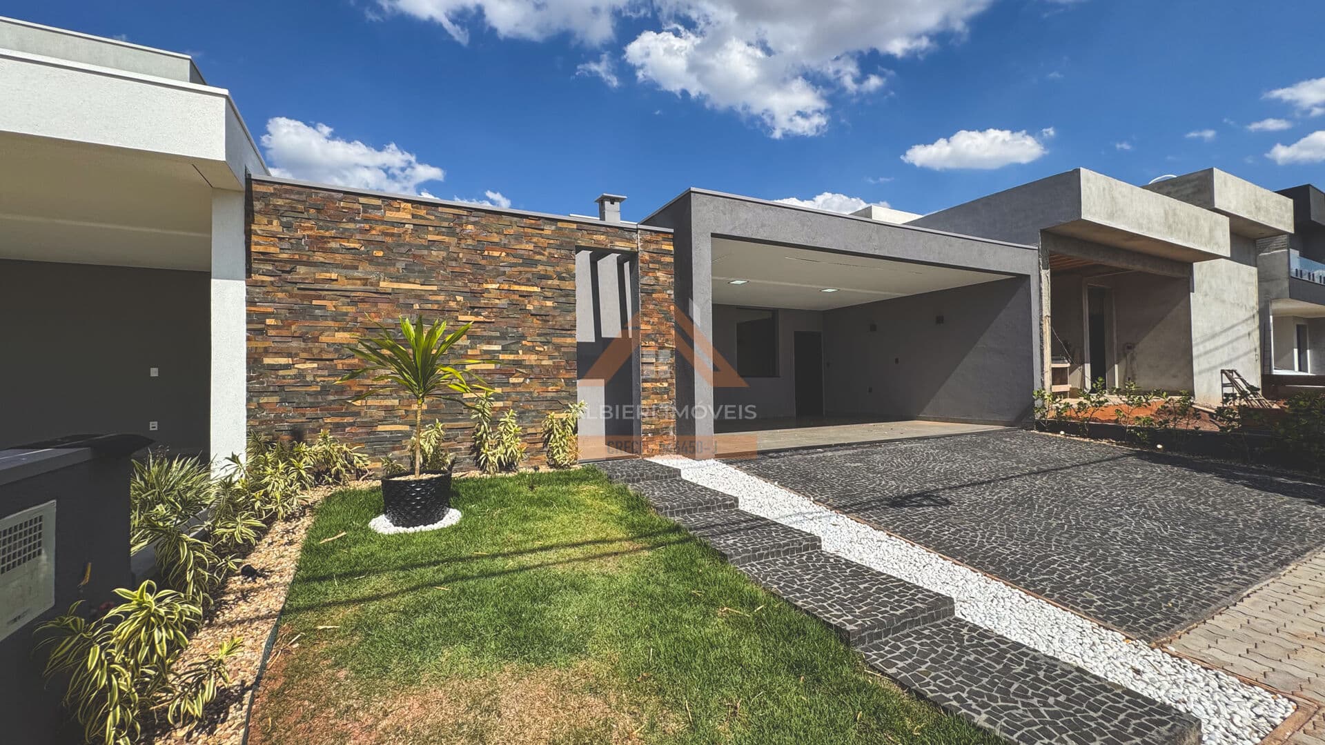 Casa alto padrão à venda no condomínio Residencial Volpi - Araraquara-SP
