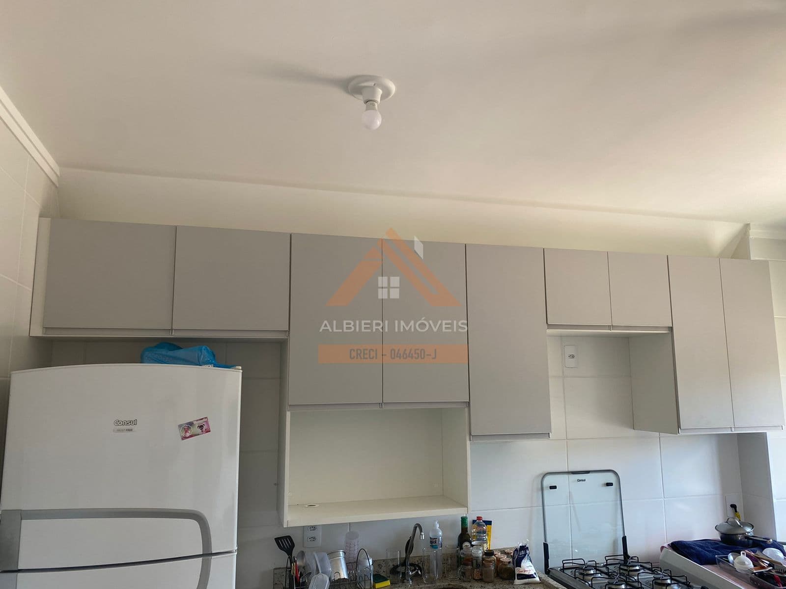Apartamento à venda no condomínio Villagio Harmonia, Araraquara-SP