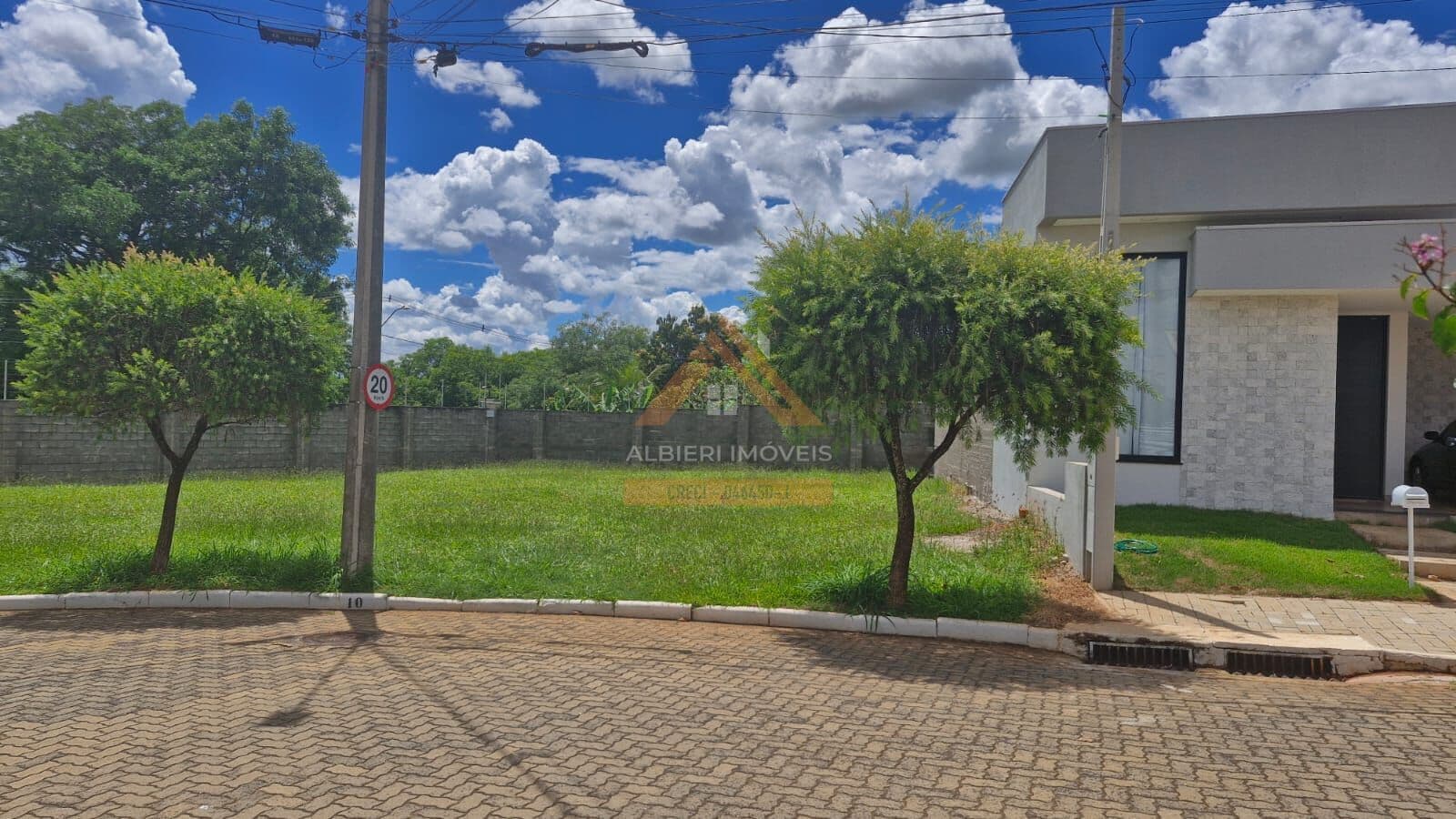 Terreno alto padrão à venda no condomínio Veredas do Campo - Araraquara-SP