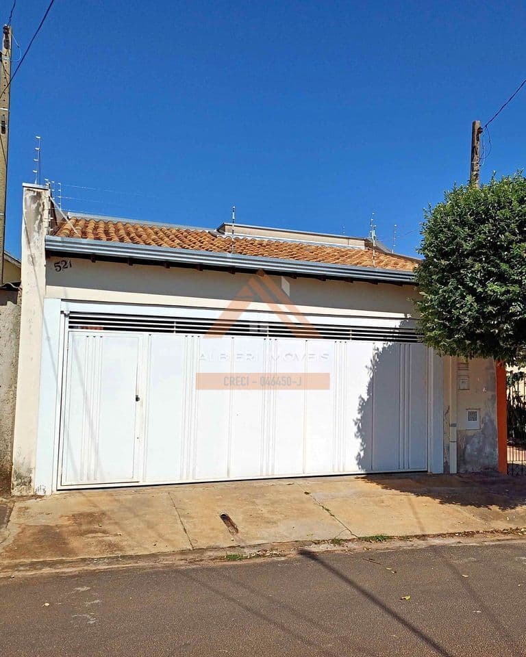 Casa Padrão à venda no bairro Jardim Esplanada - Araraquara-SP