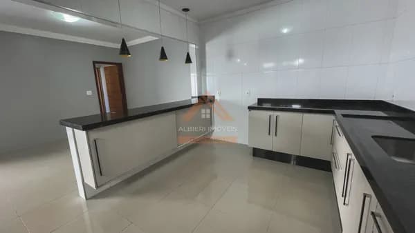 Casa Padrão à venda no Jd Esperança ( Neltle) - Araraquara-SP