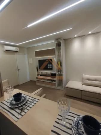 Casa em Condomínio Villagio do Sol