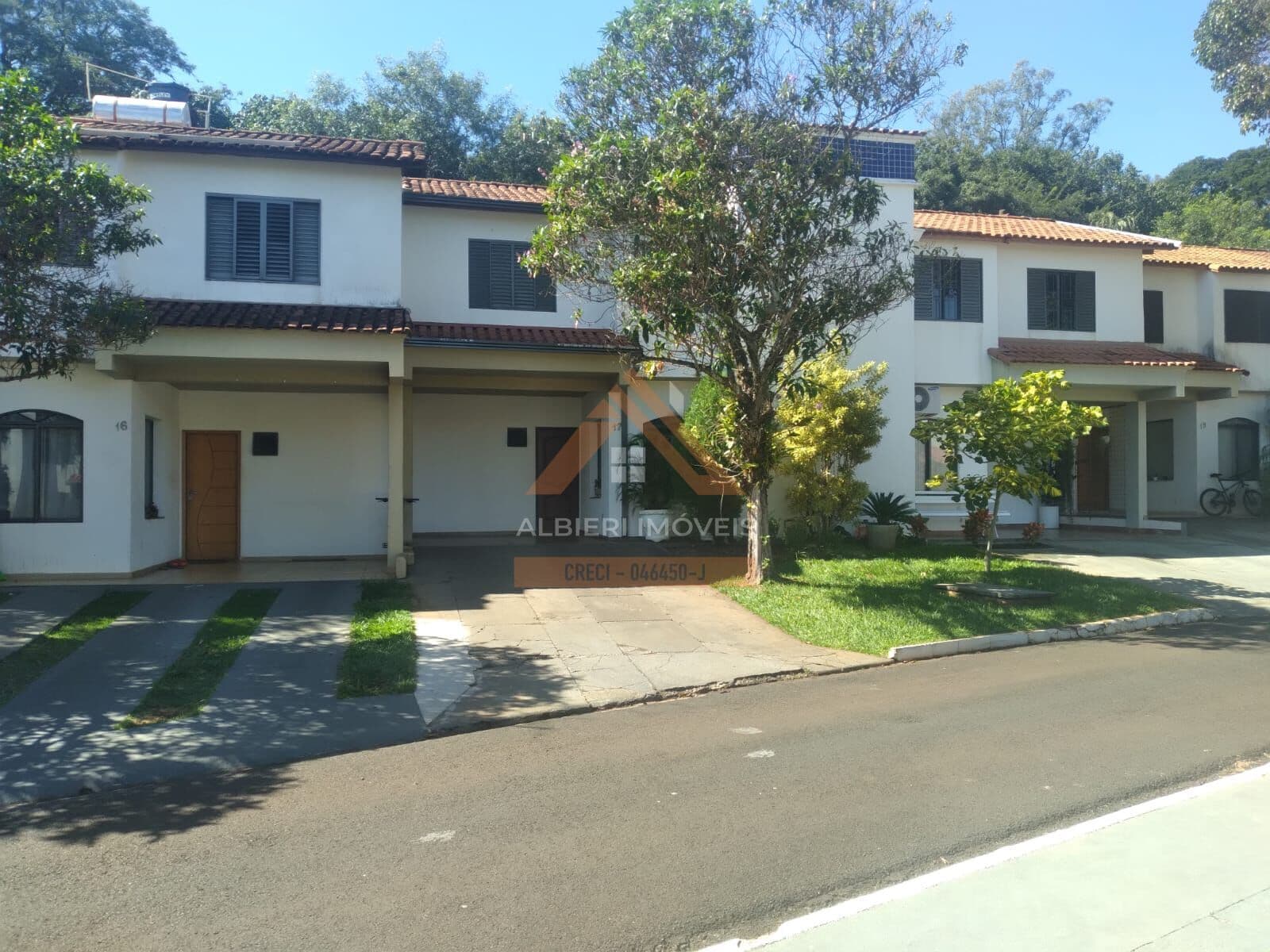 Casa em Condomínio Residencial Summertime à venda