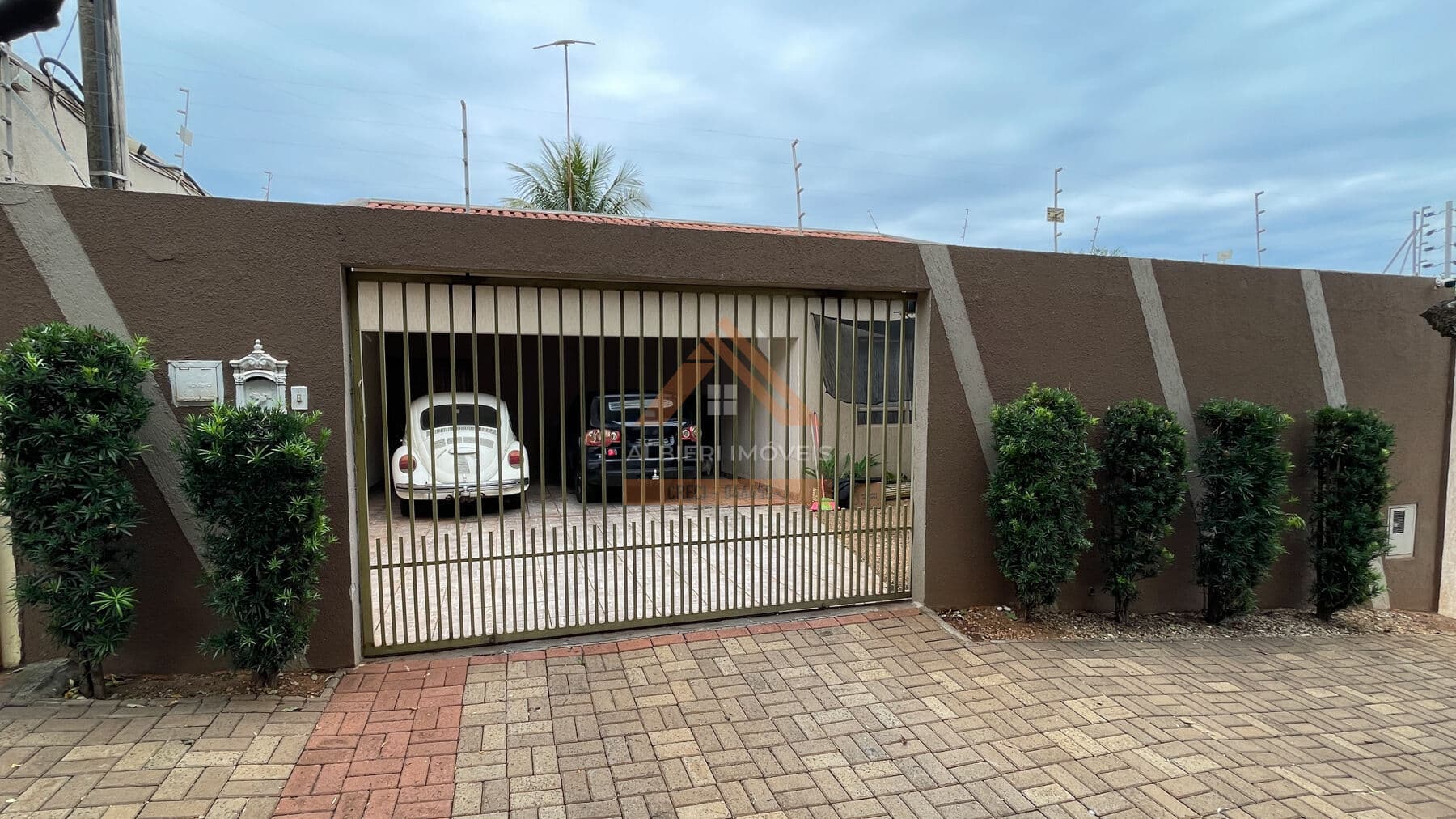 Casa Padrão à venda no Jd Imperador - Araraquara-SP