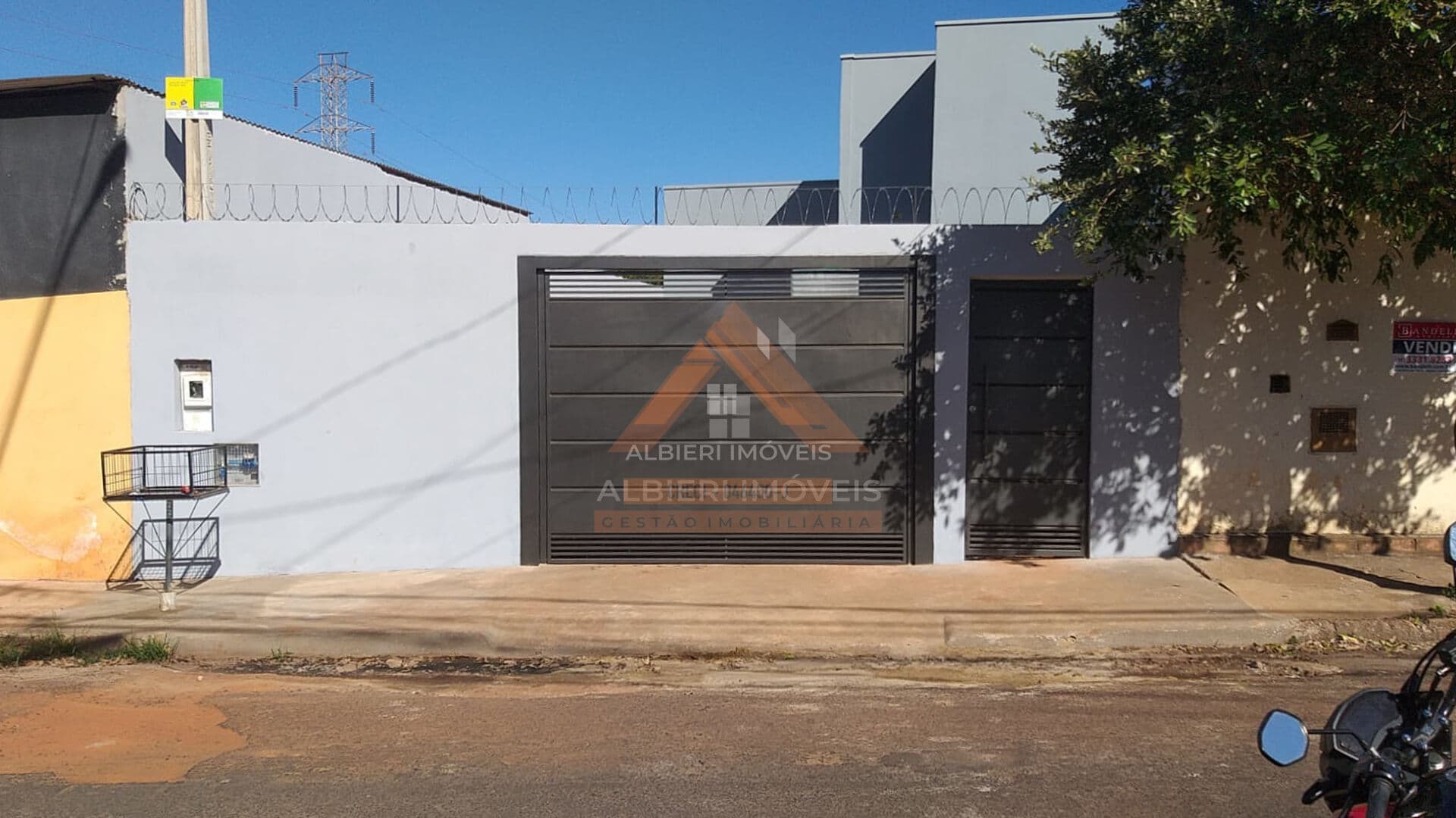 Casa Padrão à venda no Jd Maria Luíza - Araraquara SP